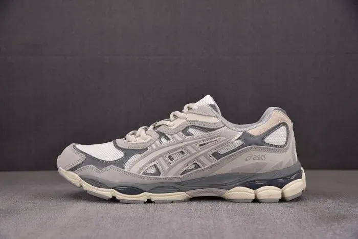Asics Sneaker
