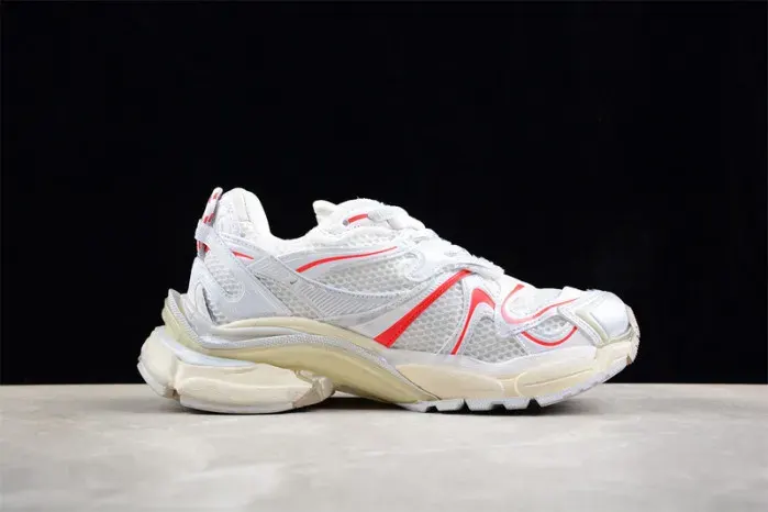 Balenciaga Sneaker, alternate view