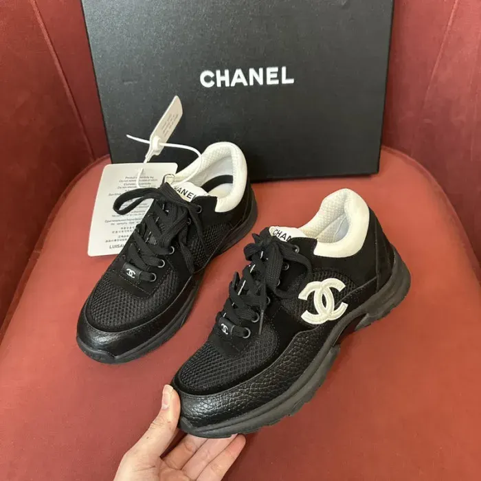 Cn Sneaker