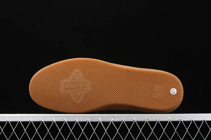 Gui Sneaker, alternate view