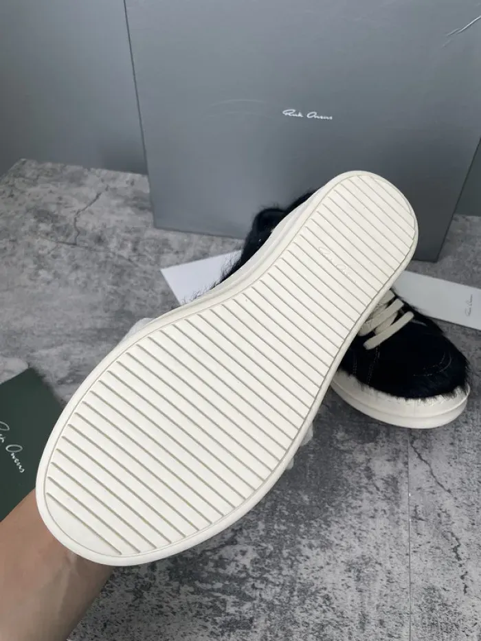 Rick Owens, alternate view