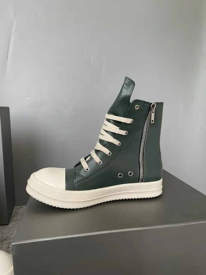 Rick Owens, alternate view