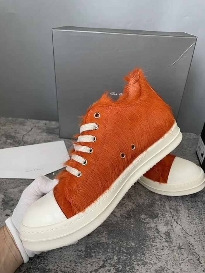 Rick Owens, alternate view