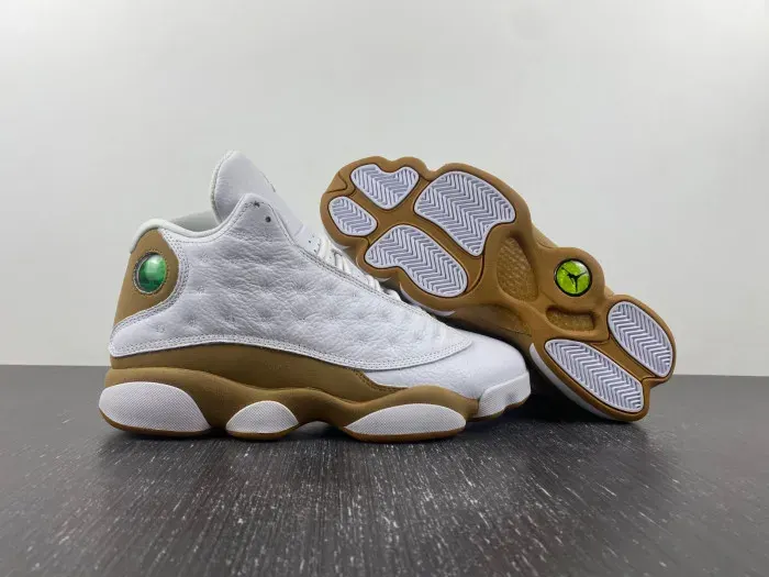 Air Jordan 13 ‘Wheat’ 414571-171, alternate view