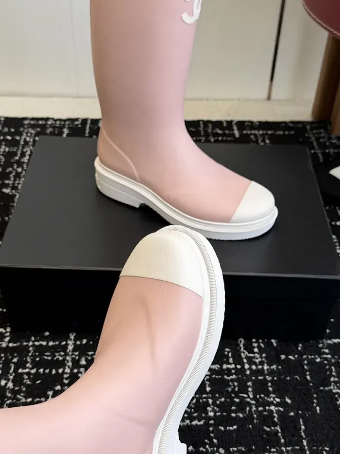 Cn Boots, alternate view