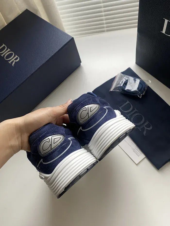 Dior Sneaker, alternate view