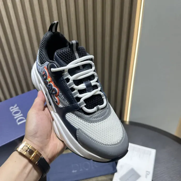 Dior Sneaker, alternate view