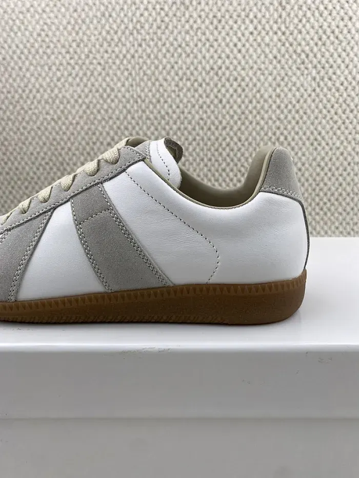 Maison Margiela Sneaker, alternate view