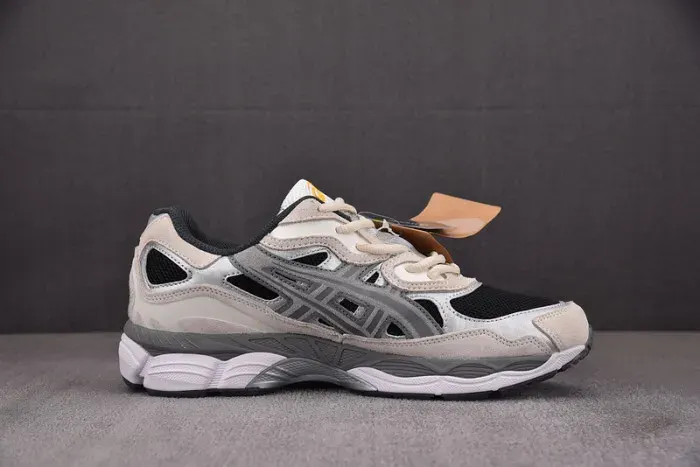 Asics Sneaker, alternate view