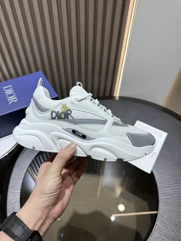 Dior Sneaker