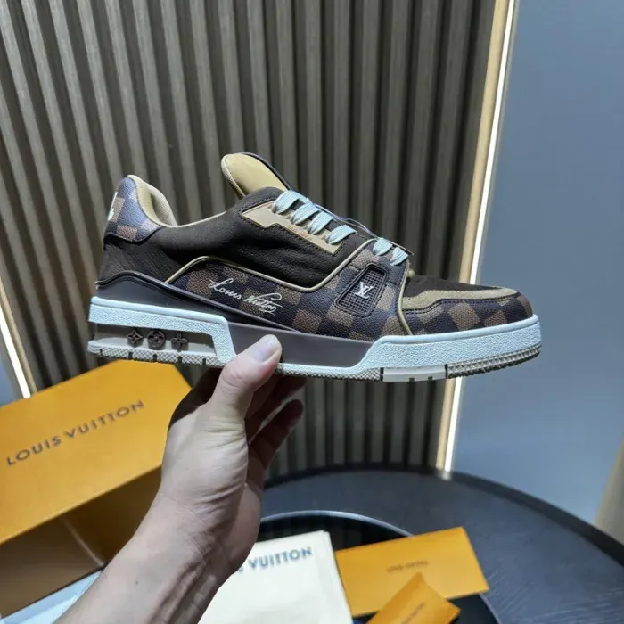 Louis Vuitton Sneaker, alternate view