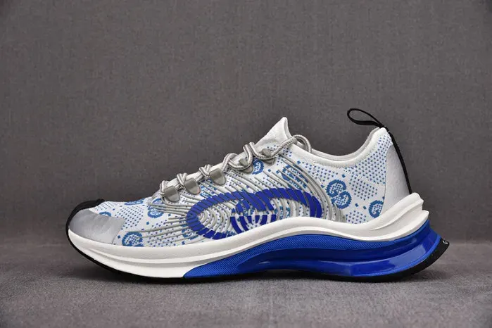 Gui Sneaker