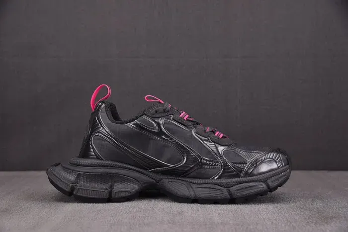 Balenciaga Sneaker, alternate view