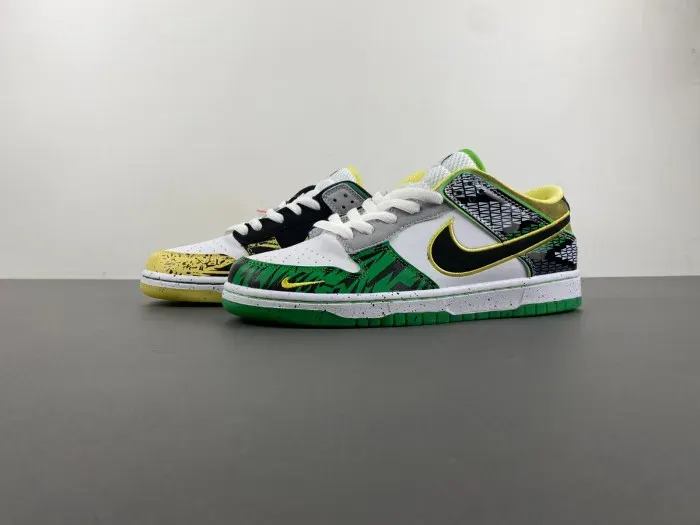 Nike Dunk Low What The Duck Away University Of Oregon Pe Hv1454-100