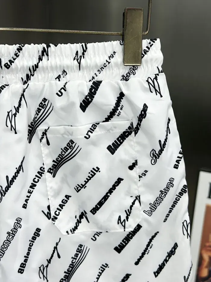 Balenciaga, alternate view