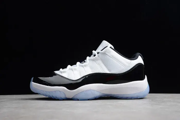 Air Jordan 11 Retro Low "Concord" Black/ White Mens 528895-153
