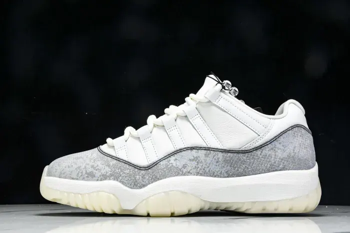 Air Jordan 11 Retro Low Year Of The Snake Hq7000-001