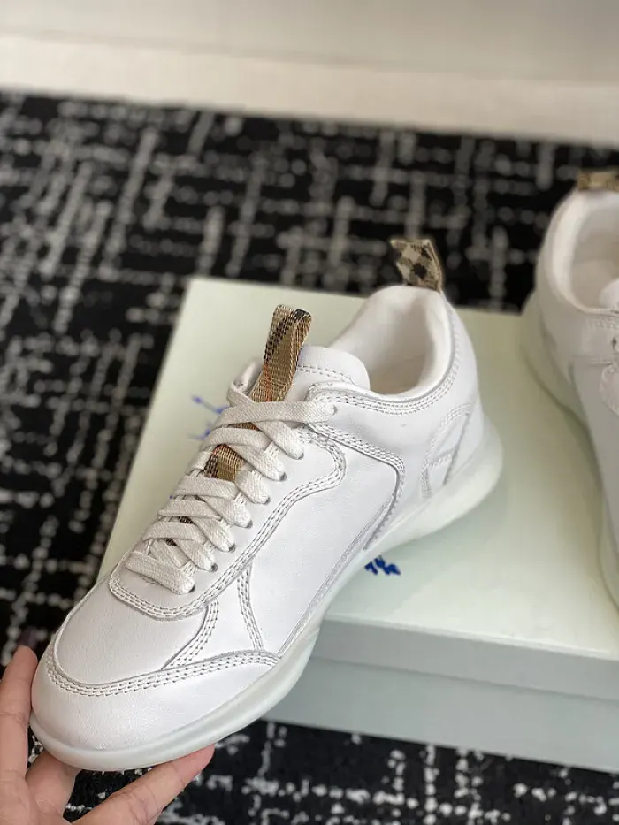 Bub Sneaker, alternate view