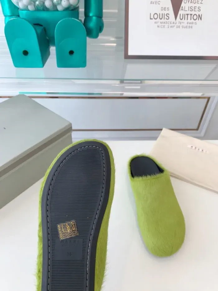 Marni Sandal, alternate view