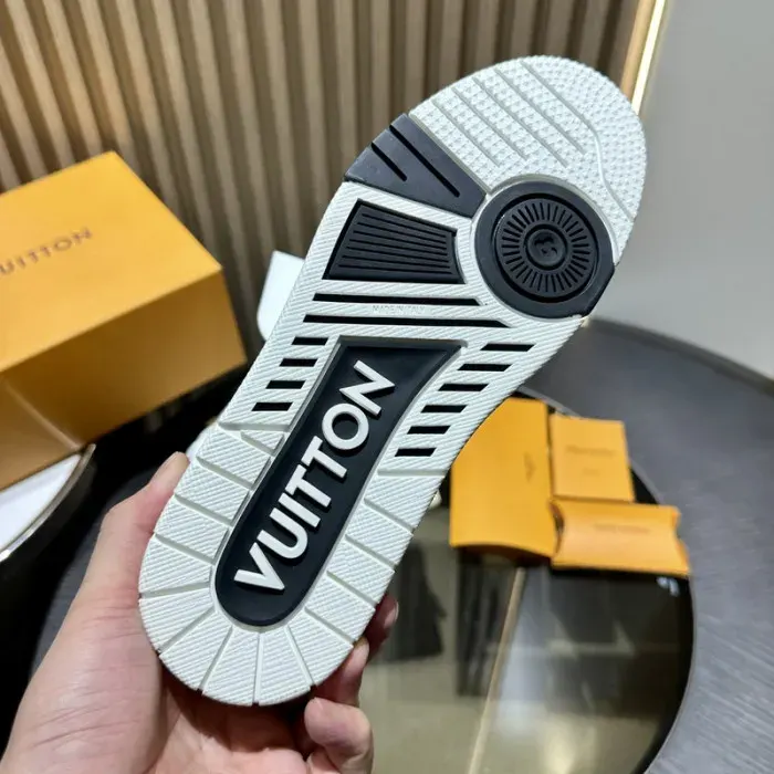 Louis Vuitton Sneaker, alternate view