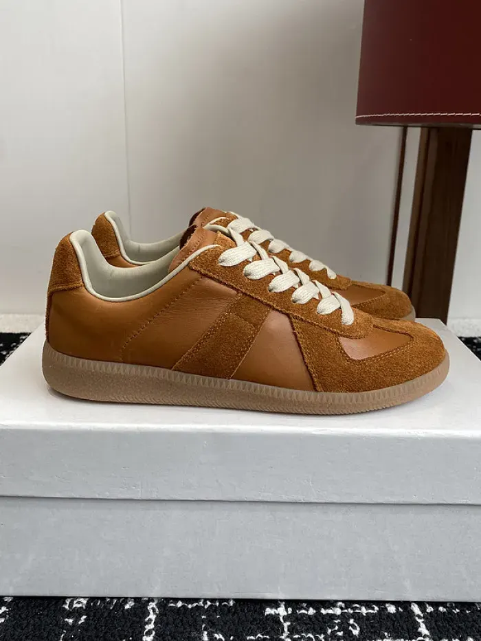 Maison Margiela Sneaker, alternate view