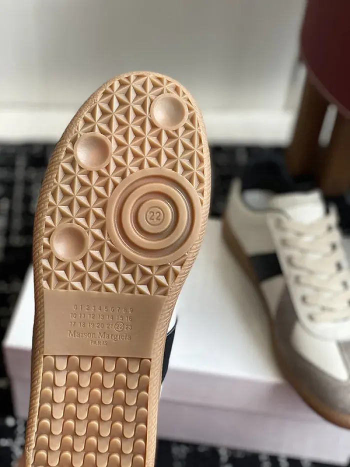 Maison Margiela Sneaker, alternate view