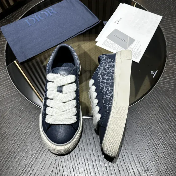 Dior Sneaker