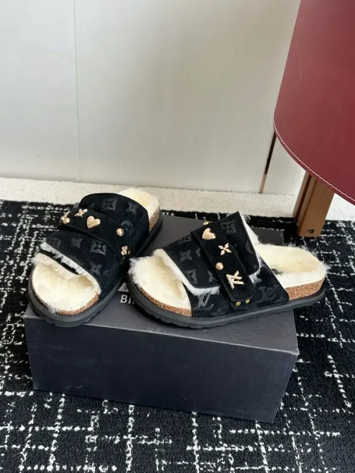 Louis Vuitton Sandal