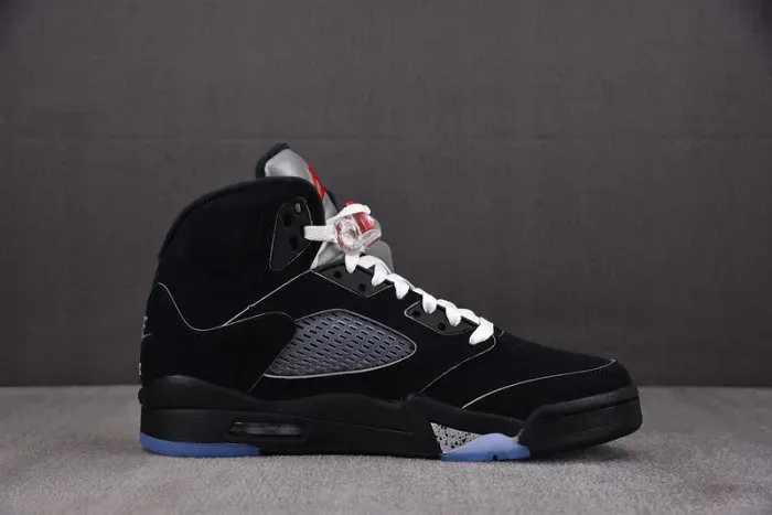 Air Jordan 5 “Black Metallic Reimagined” Hf3975-001, alternate view