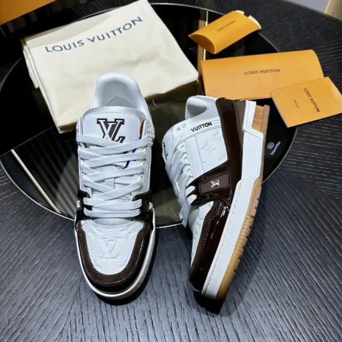 Louis Vuitton Sneaker