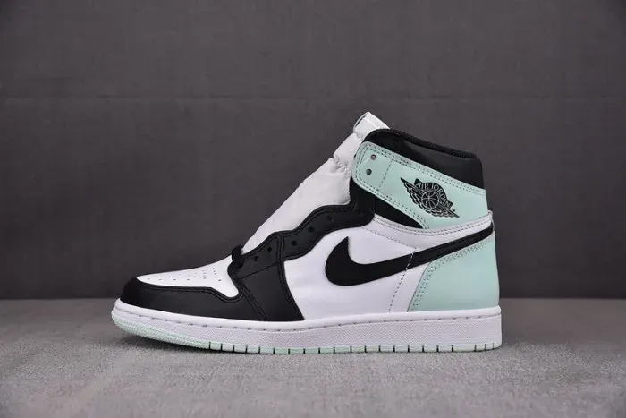 Air Jordan 1 Retro High Og Nrg "Igloo" 861428-100