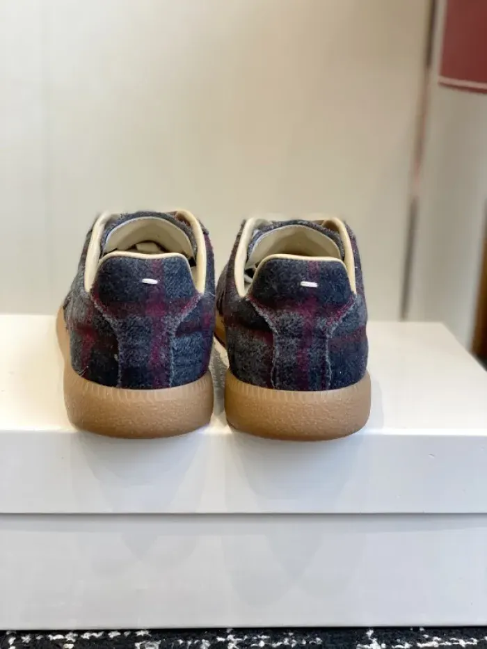 Maison Margiela Sneaker, alternate view