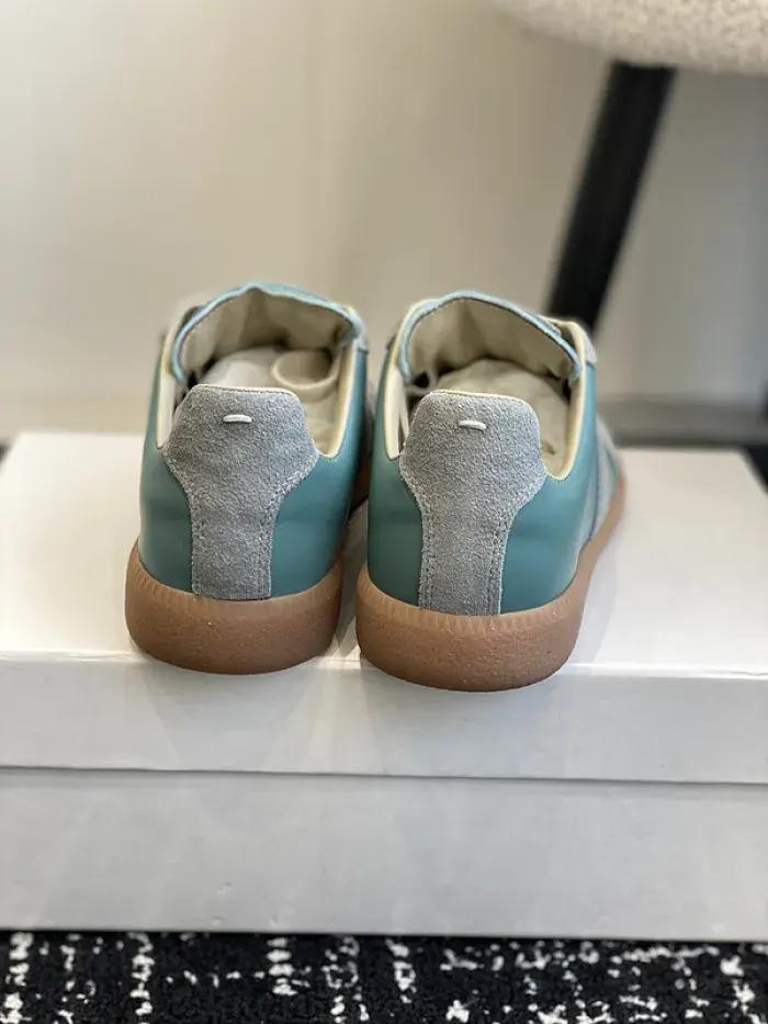 Maison Margiela Sneaker, alternate view