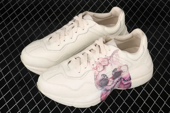 Gui Sneaker, alternate view