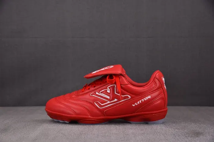 Louis Vuitton Sneaker