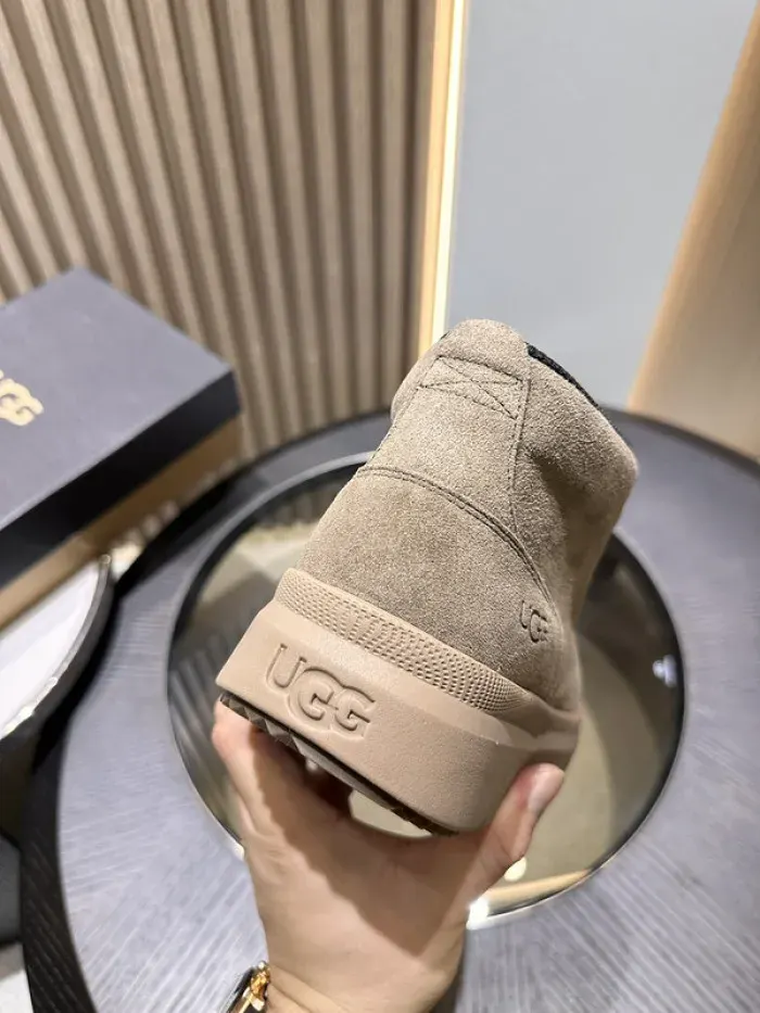 U&G Boot, alternate view
