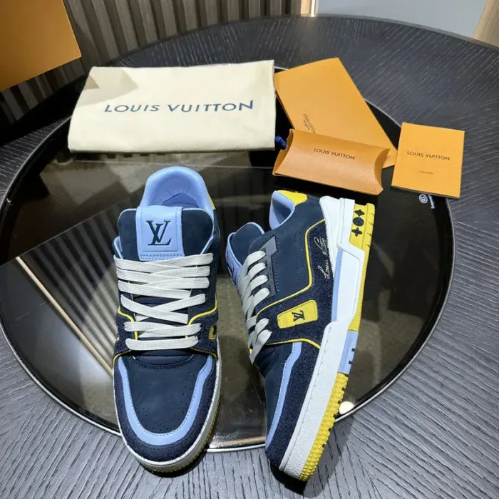 Louis Vuitton Sneaker