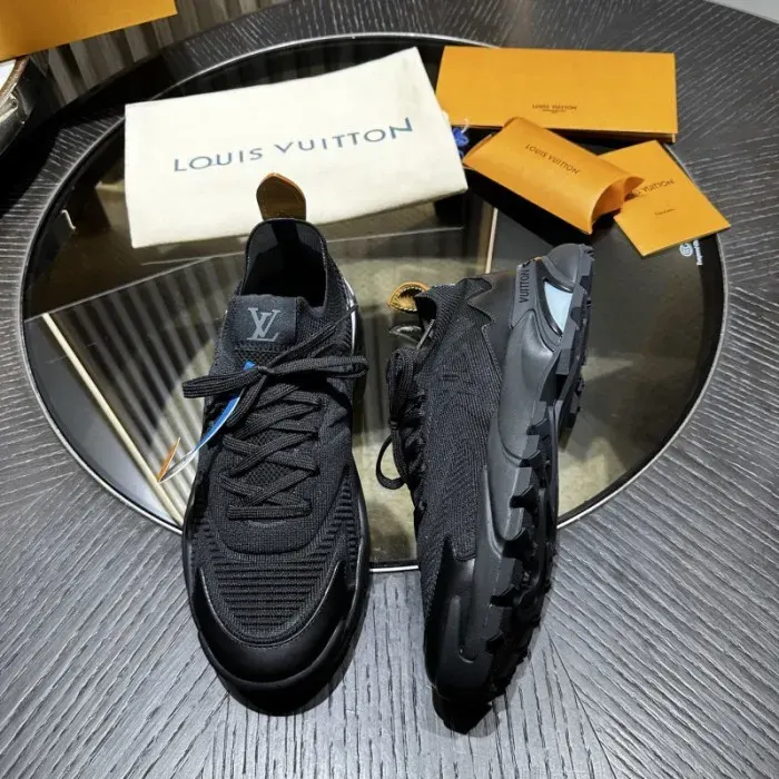 Louis Vuitton Sneaker