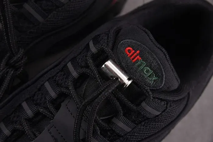 Nike Air Max 95 Sp Undefeated Black Ib4453-001, alternate view
