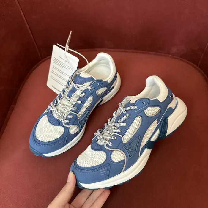 Louis Vuitton Sneaker