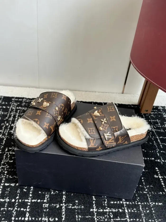 Louis Vuitton Sandal