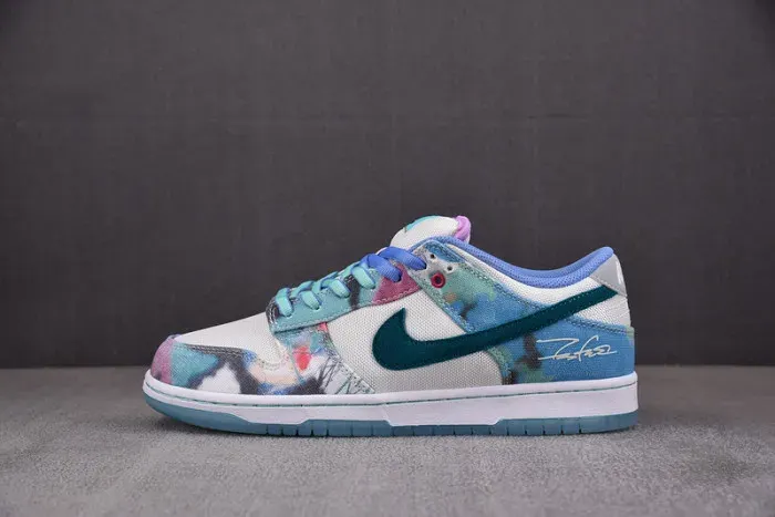 Nike Sb Dunk Low Futura Laboratories Bleached Aqua Hf6061-400