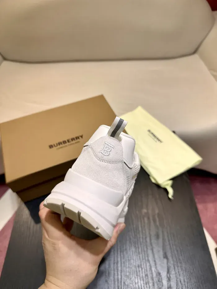 Bub Sneaker, alternate view