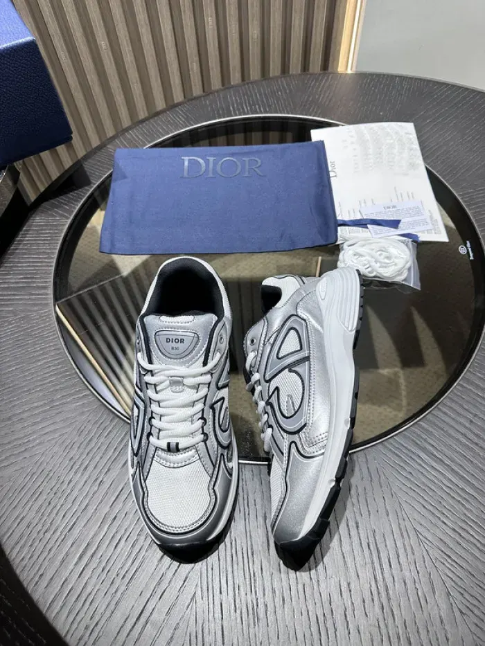Dior Sneaker, alternate view