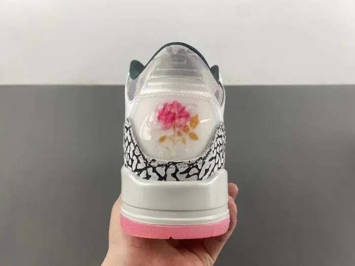 Air Jordan 3 Retro Wings Hm6993-100, alternate view