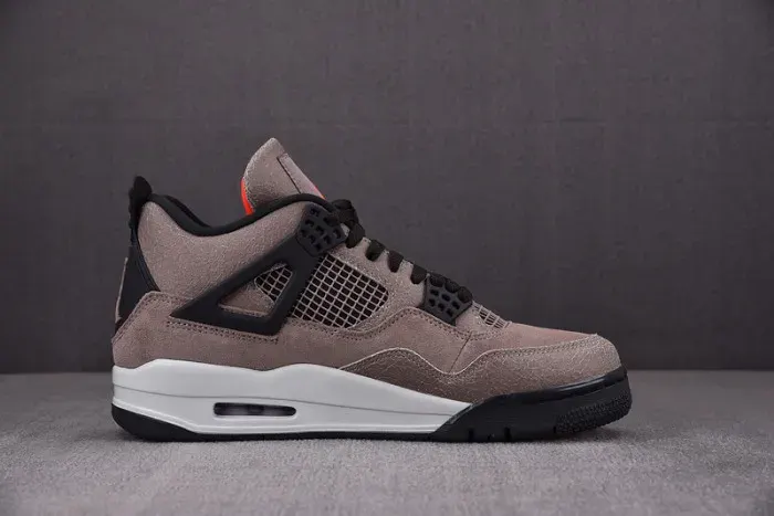 Air Jordan 4 Retro "Taupe Haze" Db0732-200, alternate view