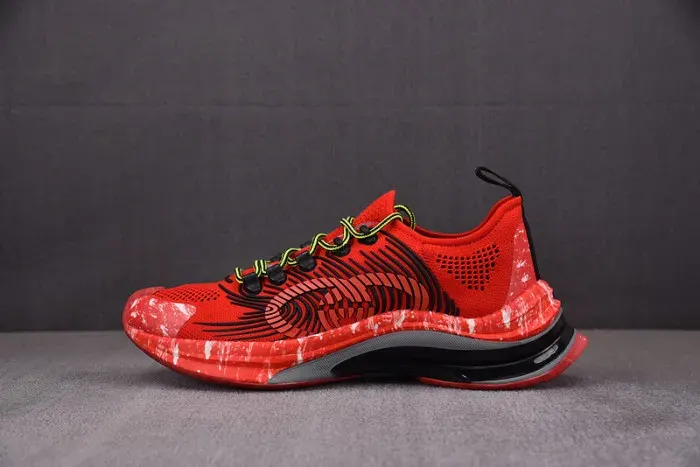 Gui Sneaker