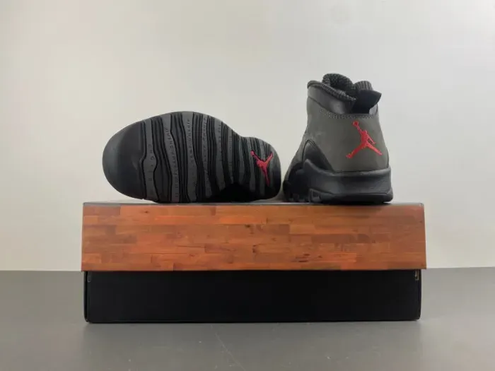 Air Jordan 10 Retro Shadow (2025) Hj6779-001, alternate view