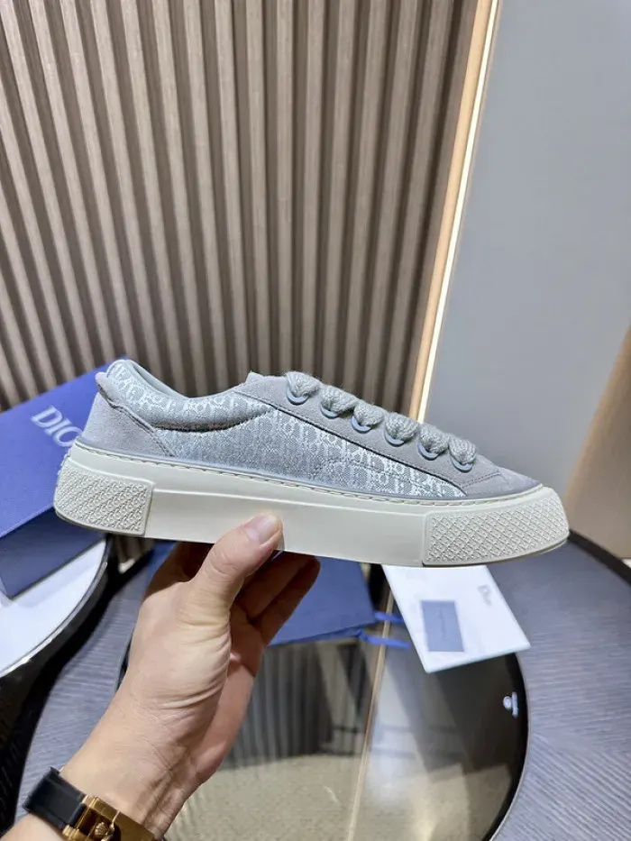 Dior Sneaker