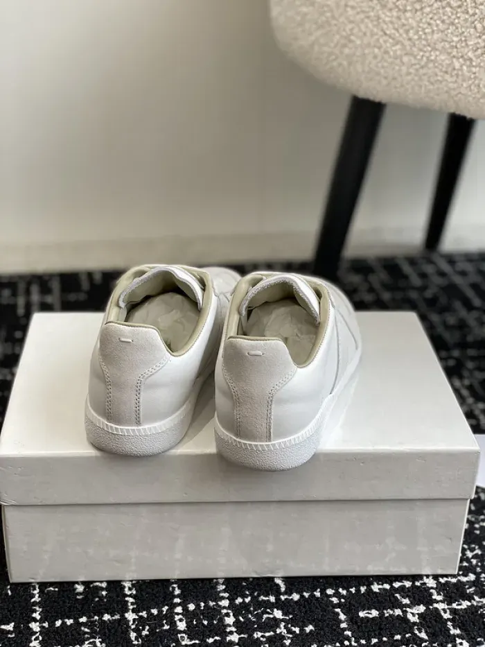 Maison Margiela Sneaker, alternate view